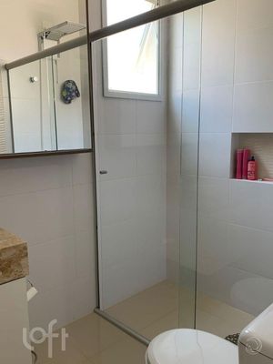 Image 19 - 837087