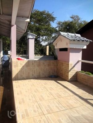 Image 19 - 837259