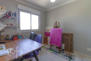 Image 8 - 837320
