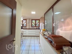 Image 32 - 837339