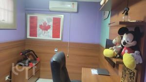 Image 36 - 837385
