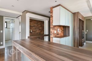 Image 5 - 837388
