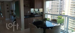 Image 5 - 837416