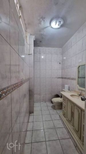 Image 6 - 837423
