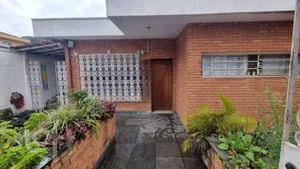 Image 10 - 837423
