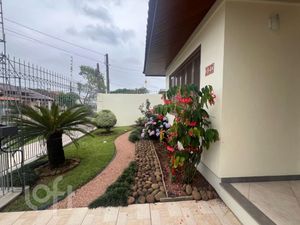 Image 6 - 837424