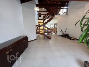 Image 11 - 837424