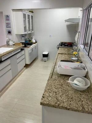 Image 4 - 837427