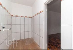 Image 3 - 837433