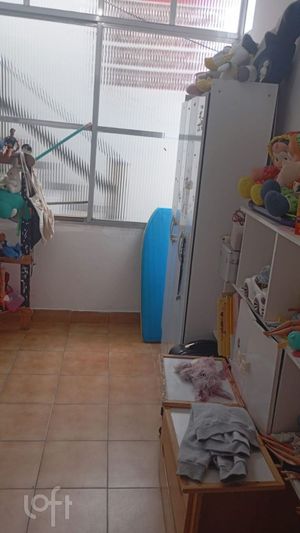 Image 9 - 837434