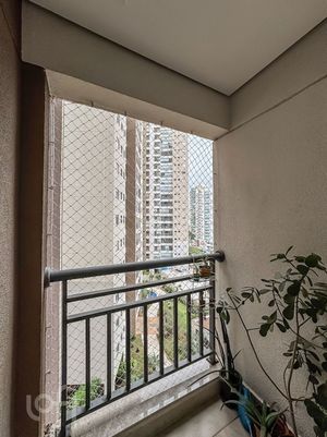 Image 22 - 837439