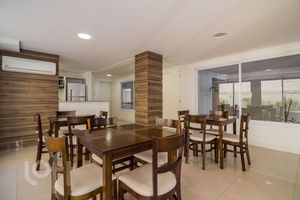 Image 31 - 837468