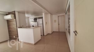 Image 33 - 837468