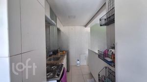 Image 11 - 837468