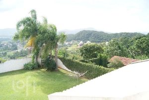 Image 35 - 837472