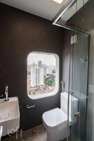 Image 13 - 837478