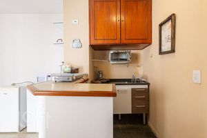 Image 9 - 837508