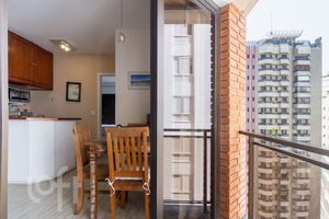 Image 3 - 837508