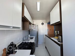 Image 8 - 837515