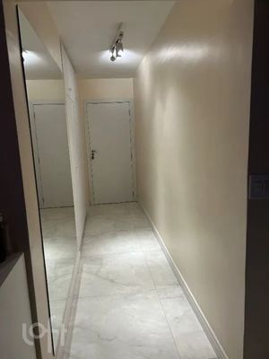 Image 3 - 837535