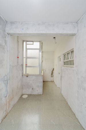 Image 22 - 837568