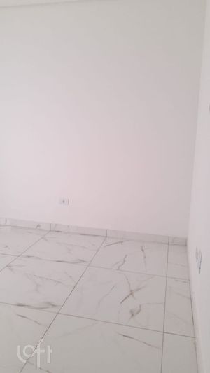 Image 1 - 837580