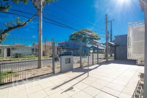 Image 34 - 837612