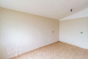 Image 11 - 837635