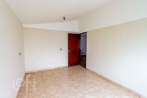 Image 10 - 837635