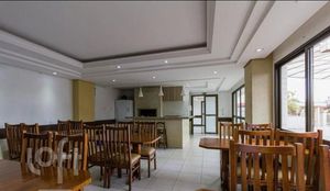 Image 18 - 837690