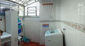 Image 8 - 837792