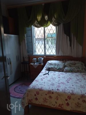 Image 11 - 837795