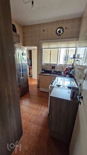 Image 4 - 837826