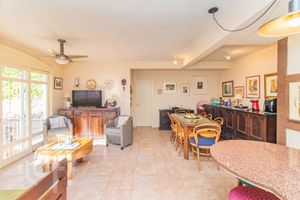Image 19 - 837859