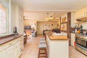 Image 8 - 837859
