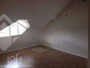 Image 1 - 837863