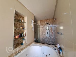 Image 4 - 838321
