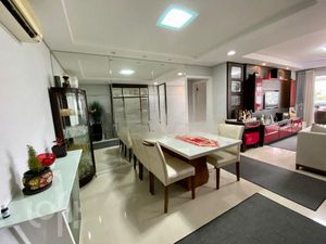 Image 30 - 838352
