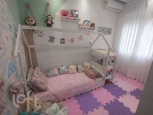 Image 6 - 838357
