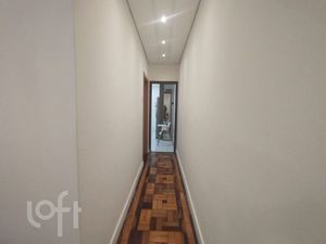 Image 11 - 838357