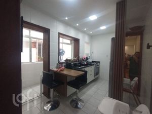 Image 15 - 838357