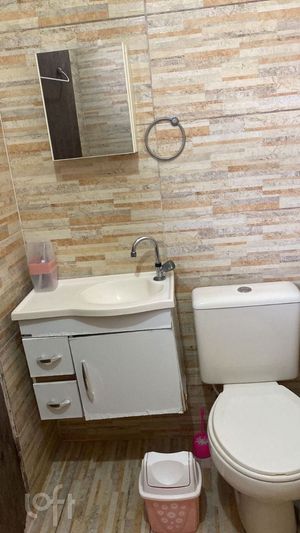 Image 9 - 838425