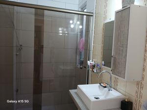 Image 14 - 838510