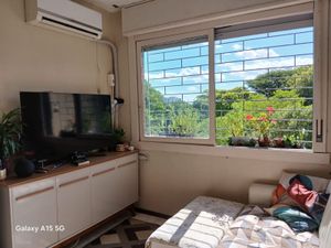 Image 12 - 838510