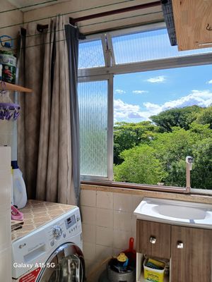 Image 17 - 838510