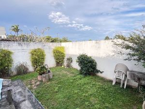 Image 9 - 838511