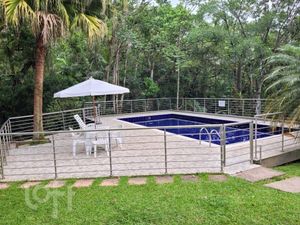 Image 11 - 838592