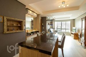 Image 20 - 838607