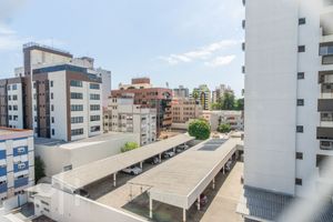Image 17 - 838620