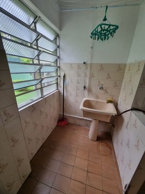 Image 10 - 838637